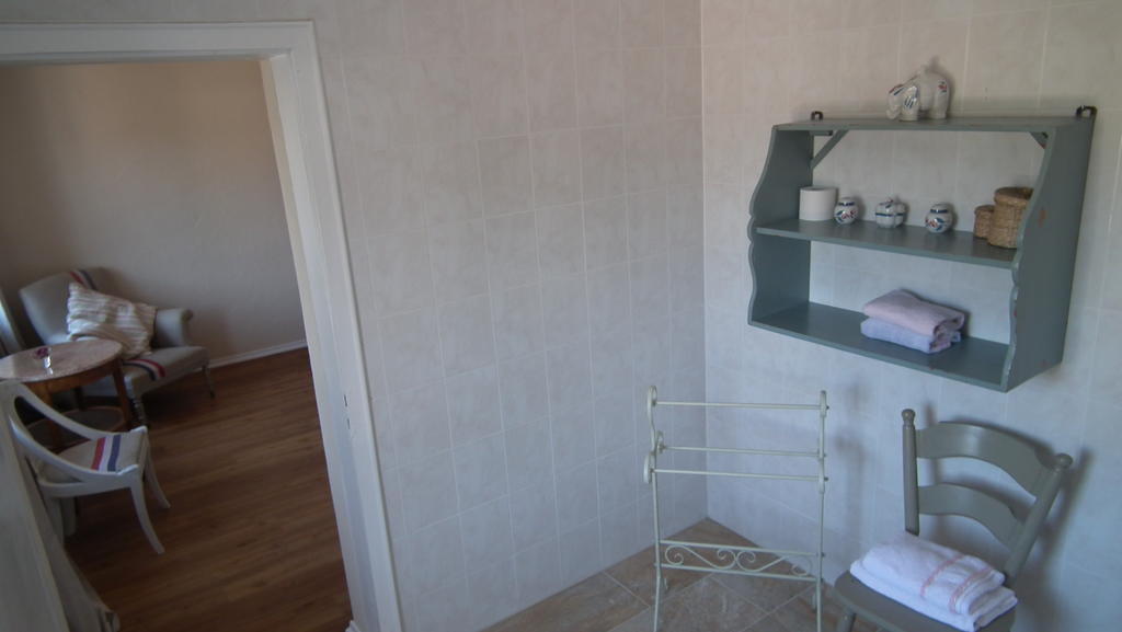 Hotel Cafe Del Maar Schalkenmehren Ruang foto